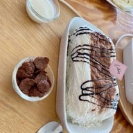 Lullaby Coffee & Eatery