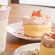 Bunny Shake บางบัวทอง