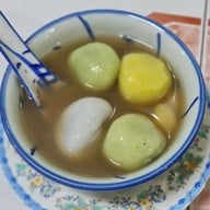 เมนูของร้าน บัวลอยงาดำน้ำขิง