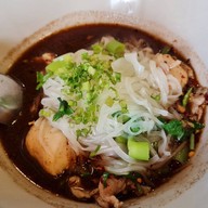 เมนูของร้าน ก๋วยเตี๋ยวเรือโอฬาร ณ สันป่าข่อย