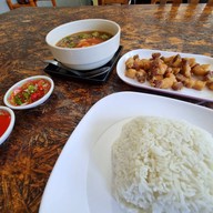 เมนูของร้าน ครัวแม่กิมลั้ง