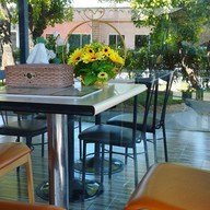 บรรยากาศ River Hill