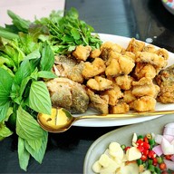ตำไทบ้าน E-san Family Dinig