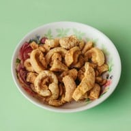 เมนูของร้าน ก๋วยเตี๋ยวเรือ ตรงข้ามธนาคารกสิกร ถ.สุขุมวิท 71