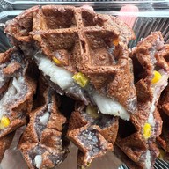 ขนมบ้าบิ่นมะพร้าวอ่อน บ้านพักขนม ดอนเมือง