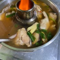 ครัวข้าวเหนียว (อาหารอีสาน)