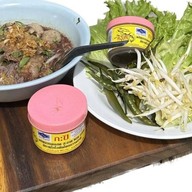 ก๋วยเตี๋ยวแชมป์หลังสวน By อานนท์