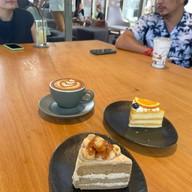 วะณะ คาเฟ่ & บิสโตร Vaanaa Cafe & Bistro