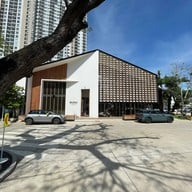 วะณะ คาเฟ่ & บิสโตร Vaanaa Cafe & Bistro