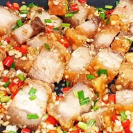ร้านจี๊ดจ๊าดอาหารตามสั่ง -