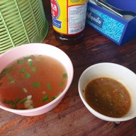 เมนูของร้าน แม่จันต้มเลือดหมู เกาเหลาเป็ด