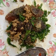 ร้านอาหารเจ้จ้อน