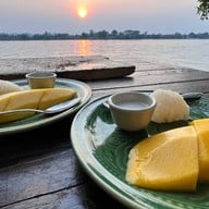 เมนูของร้าน บ้านท่าน้ำนนท์ Chaopraya Antique Cafe บริษัท จุติมานนท์ จำกัด