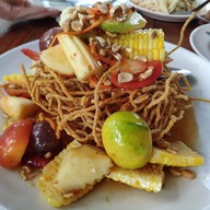 ส้มตำเฌอ เฌอ สัตหีบ