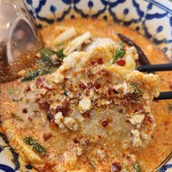 เมนูของร้าน ก๋วยเตี๋ยวปากหม้อย้อนยุค ปั๊มบางจาก ท่าข้าม