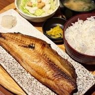 MIRAIZAKA Naritaekimae