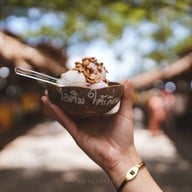 ตลาดใต้เคี่ยม (ตลาดต้องชม)