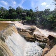 น้ำตกแก่งโสภา