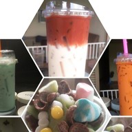 ร้าน22 ชา กาแฟ นมปั่นในรั้ว