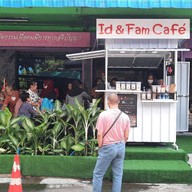 CATNIP HOUSE CAT CAFE เกษตรฯ-รัชโยธิน (พหลโยธิน 37/1)