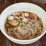 เมนูของร้าน ก๋วยเตี๋ยวเรือป่าไผ่