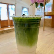 โอบใจ โฮมคาเฟ่ มังสวิรัติ&เจ (Oabjai Home Cafe) วิเศษชัยชาญ