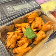 โอบใจ โฮมคาเฟ่ มังสวิรัติ&เจ (Oabjai Home Cafe) วิเศษชัยชาญ