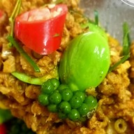 แกงใต้ ไข่นุ้ย