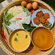 BAAN NAM ขนมจีน&อาหารใต้(ปักษ์ใต้เมืองคอน) นนทบุรี