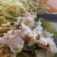 ก๋วยจั๊บหวานเย็นเจ๊อ้อย