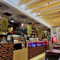 ปลูกรัก Pretty Healthy ชั้น 2 ห้างแอมไชน่าทาวน์ ถนนเจริญกรุง 23-25