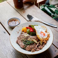 เมนูของร้าน Bluetamp Cafe ประดิษฐ์มนูธรรม