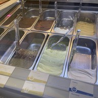 Ampersand Gelato บำรุงราษฎร์