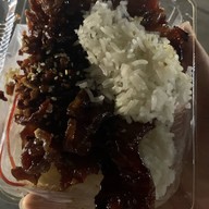 ข้าวเหนียวหมูเอลวิส ตลาดล่าง ท่ารถเมล์ขาว
