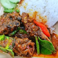 เจ๊ไก่ชาใต้-ซอยพะเนียง รัษฏา