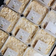 Sugar Fhen เค้กไร้แป้ง เจริญนคร