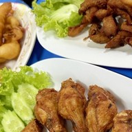 เลิศรสจักรวาล