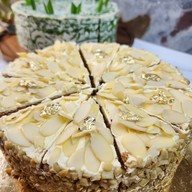 Sugar Fhen เค้กไร้แป้ง เจริญนคร