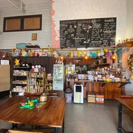 อ๋องน้อย คอฟฟี่