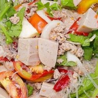 กระเพรา ล้วนๆ แกงเห็ด