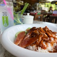 ก๋วยเตี๋ยวนายจุ่น ท่าล้อน