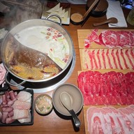 Hei Hei Hot Pot囍火锅
