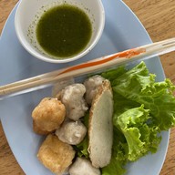 เย็นตาโฟทรงเครื่อง ข้าวผัดปู-ตามสั่งอินดี้2 อินดี้2