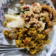 เมนูของร้าน ร้านข้าวแกงป้าตุ๊กตลิ่งชัน