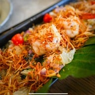 Ban Ya Kaad บัน ยา กาด ซอย ประดิพัทธ์ 10