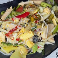 ลาบเป็ดอุบล ม.มหิดล หน้าธนาคารกรุงเทพ