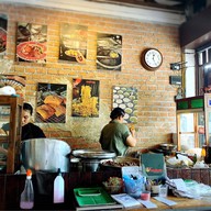 เกษมโภชนา by แม้ว ถนนเลี่ยงตลาดหนองมน