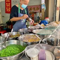 ขนมหวานแม่ฉิม (ตลาดยาว)