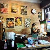 เกษมโภชนา by แม้ว ถนนเลี่ยงตลาดหนองมน