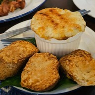 พ่อเลี้ยง Bistro สันป่าตอง